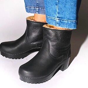 No. 6 Shearling Leather Mid Tread Ink Aviator Pull On Clog Boots Black Sz 39